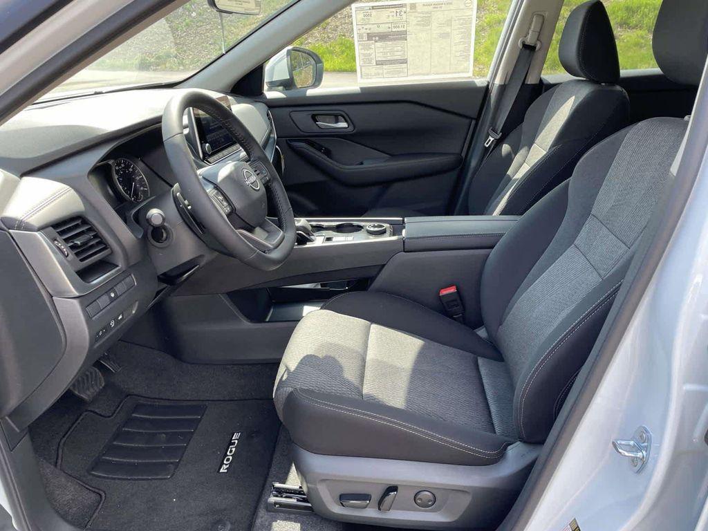new 2026 Nissan Rogue car, priced at $31,000