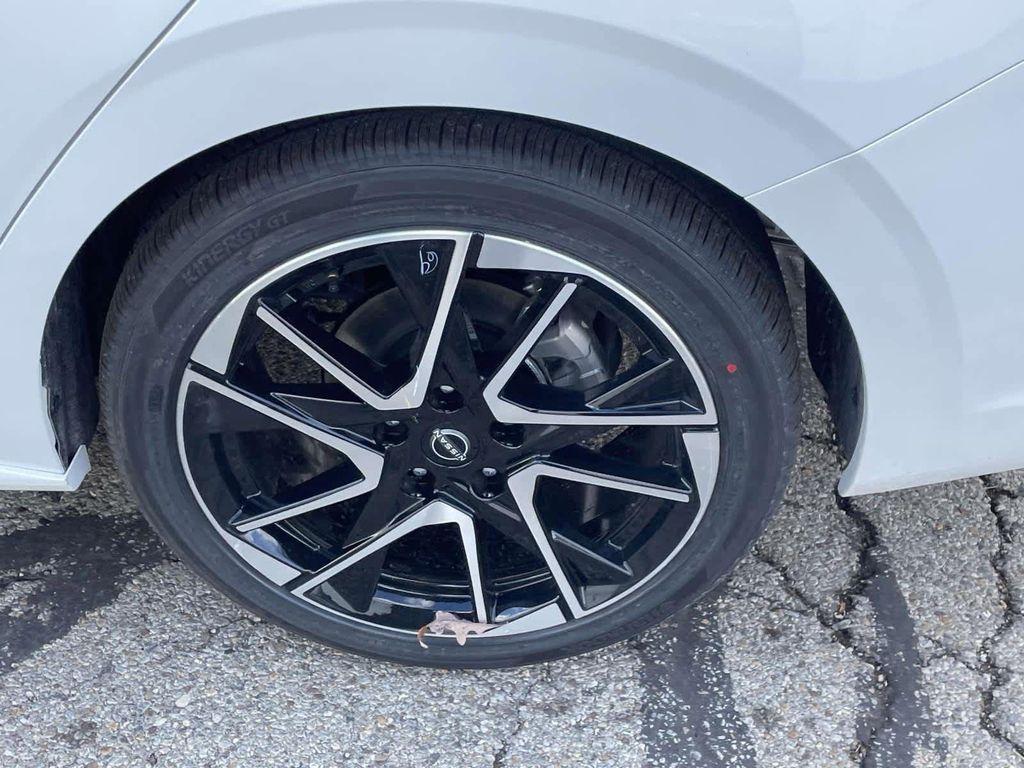 new 2025 Nissan Sentra car, priced at $24,261