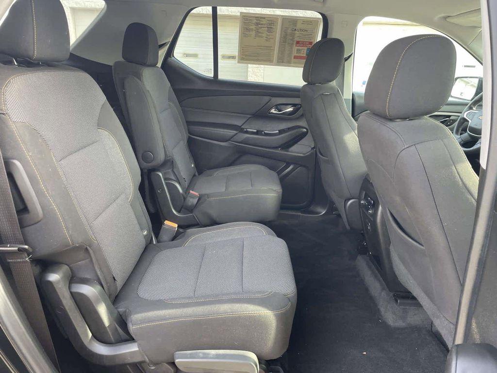 used 2020 Chevrolet Traverse car, priced at $18,875