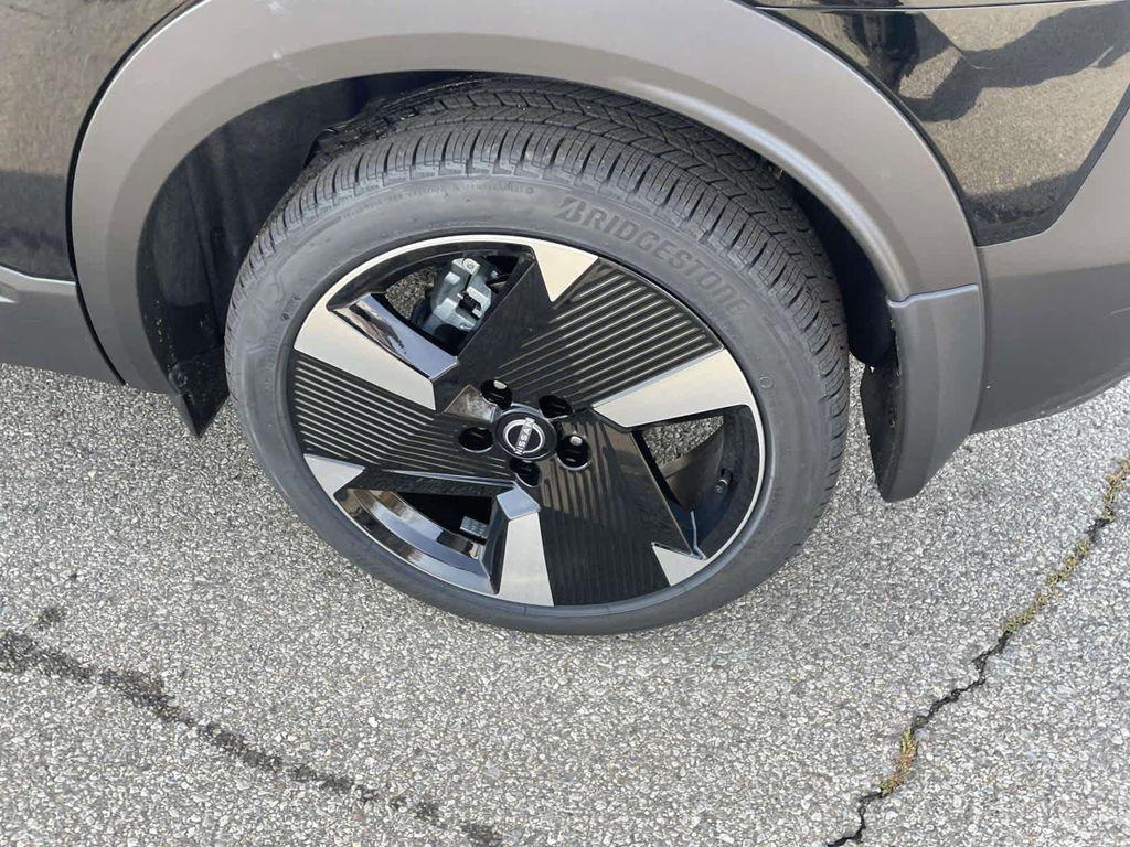 new 2026 Nissan Kicks car, priced at $31,927