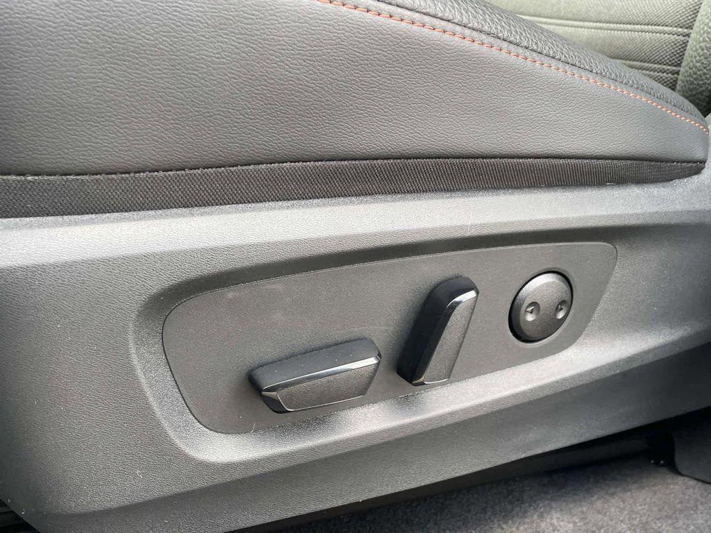 new 2025 Nissan Pathfinder car, priced at $38,735