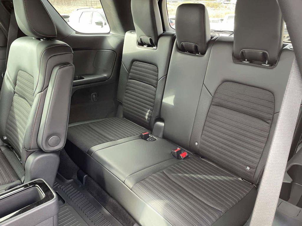 new 2025 Nissan Pathfinder car, priced at $38,735