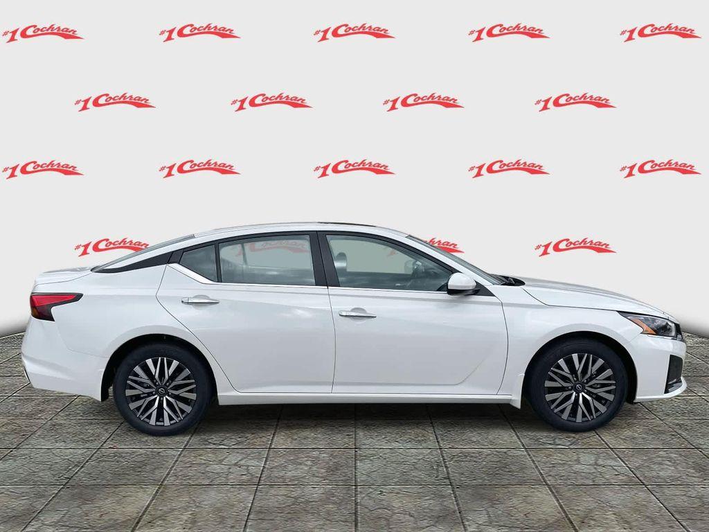 new 2025 Nissan Altima car, priced at $29,518