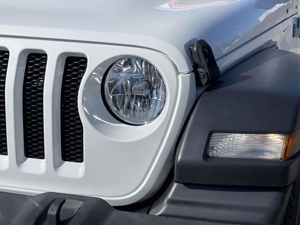 used 2022 Jeep Wrangler Unlimited car, priced at $24,958