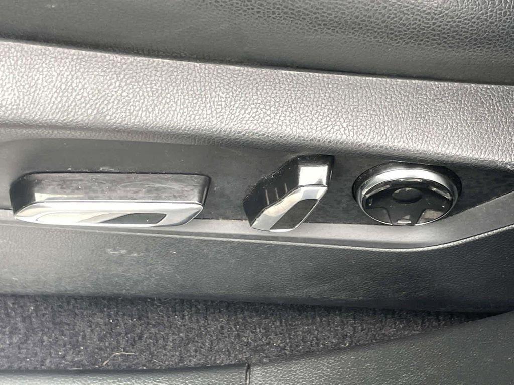 used 2019 Acura RDX car, priced at $18,437