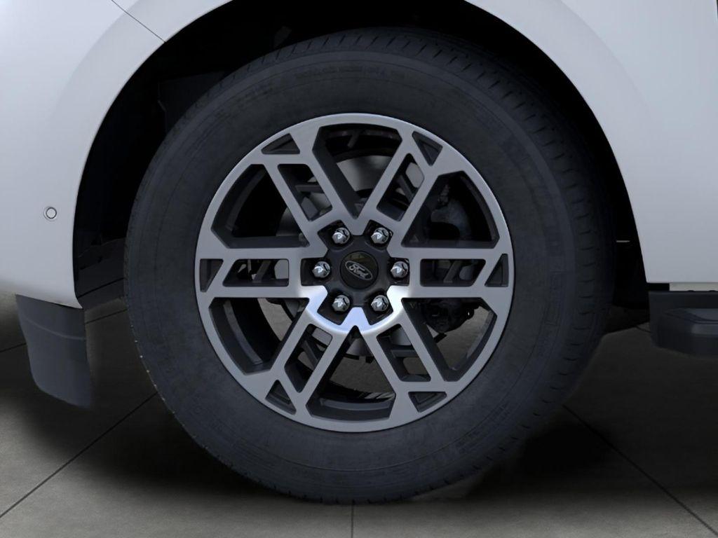 new 2025 Ford Expedition car, priced at $70,855