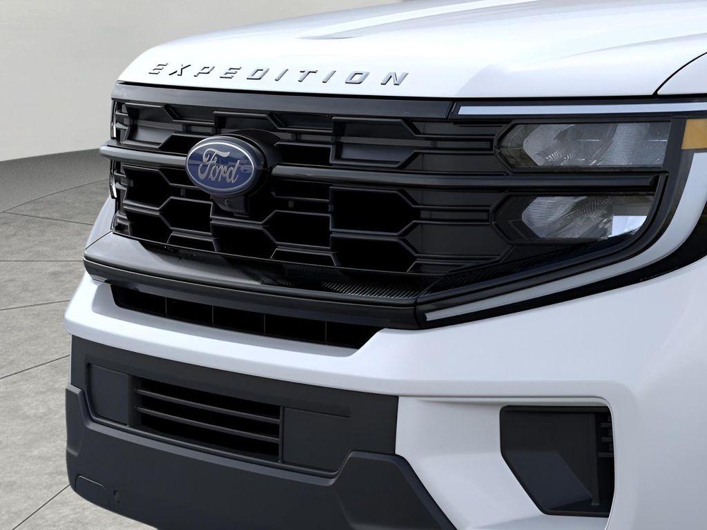 new 2025 Ford Expedition car, priced at $70,316
