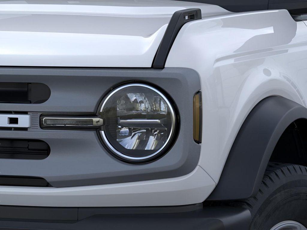 new 2025 Ford Bronco car, priced at $45,915