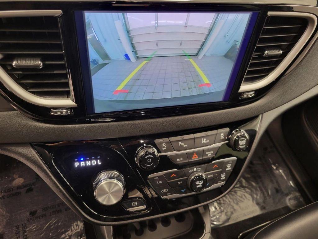 used 2025 Chrysler Pacifica car, priced at $30,000