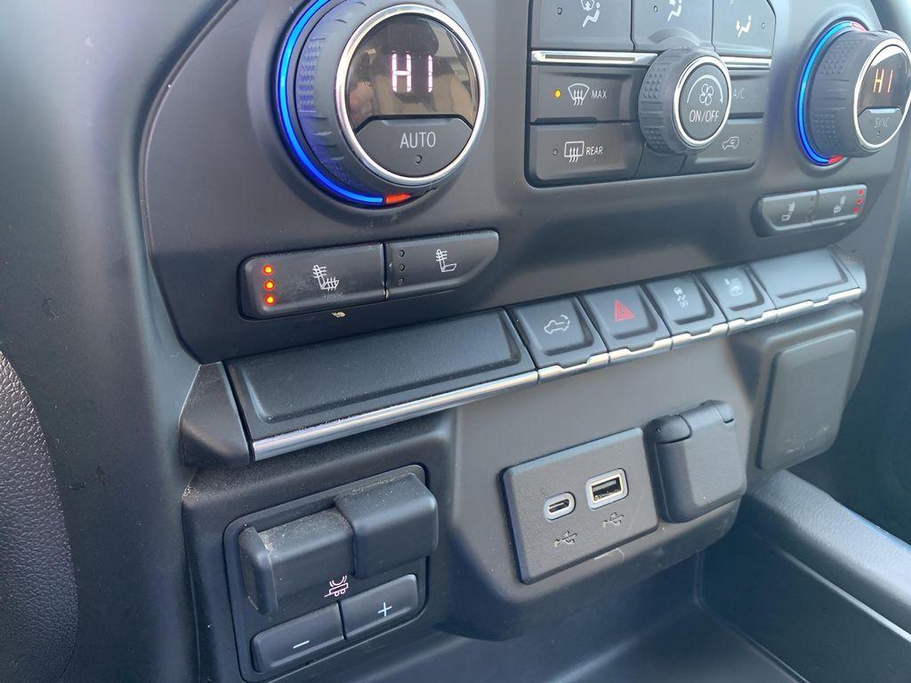 used 2021 Chevrolet Silverado 1500 car, priced at $34,879