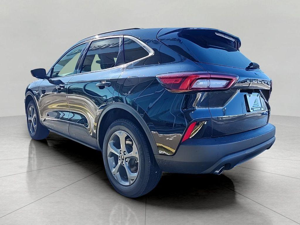 used 2025 Ford Escape car, priced at $25,225