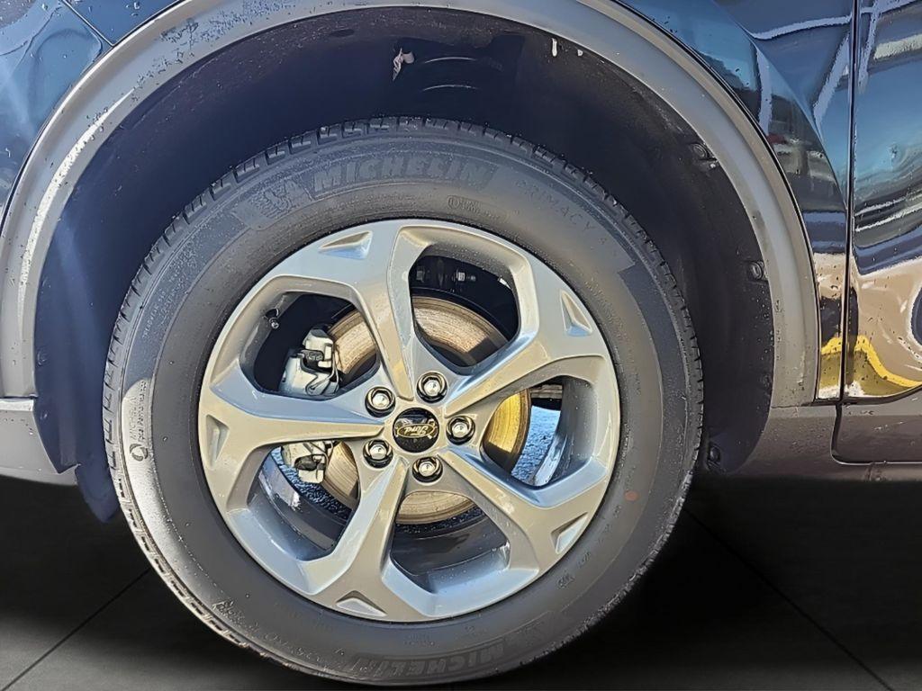 used 2025 Ford Escape car, priced at $25,482