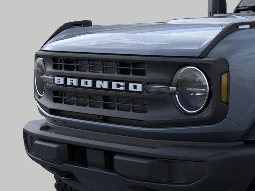 new 2025 Ford Bronco car, priced at $52,213