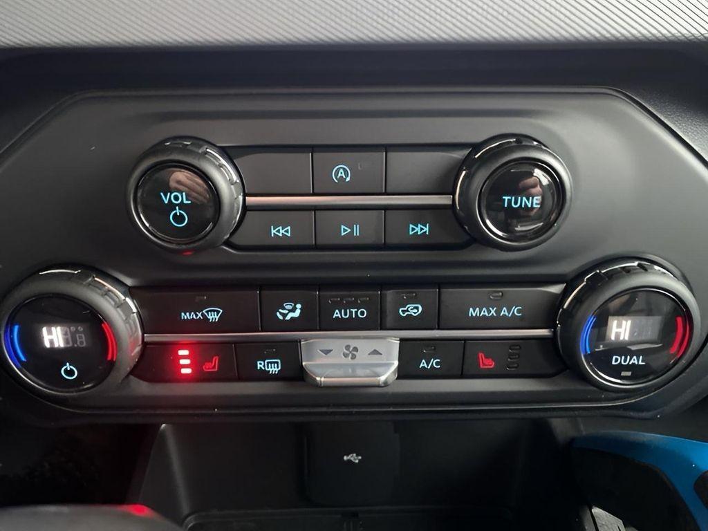 used 2023 Ford Bronco car, priced at $35,647