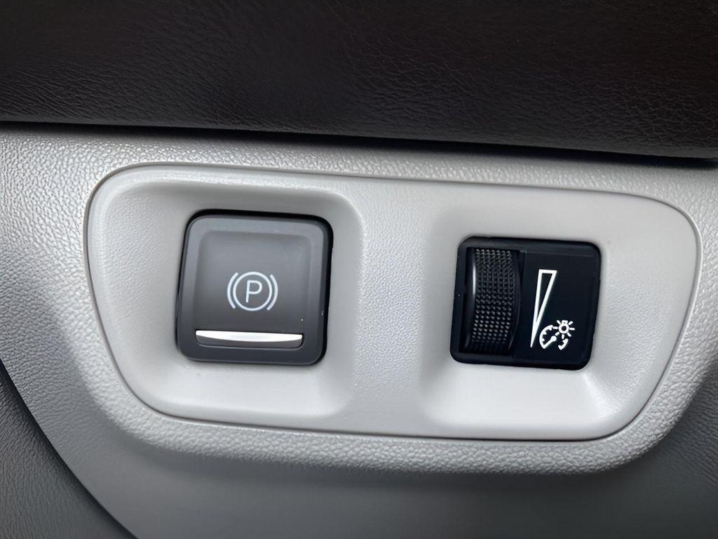 used 2023 GMC Acadia car, priced at $31,180