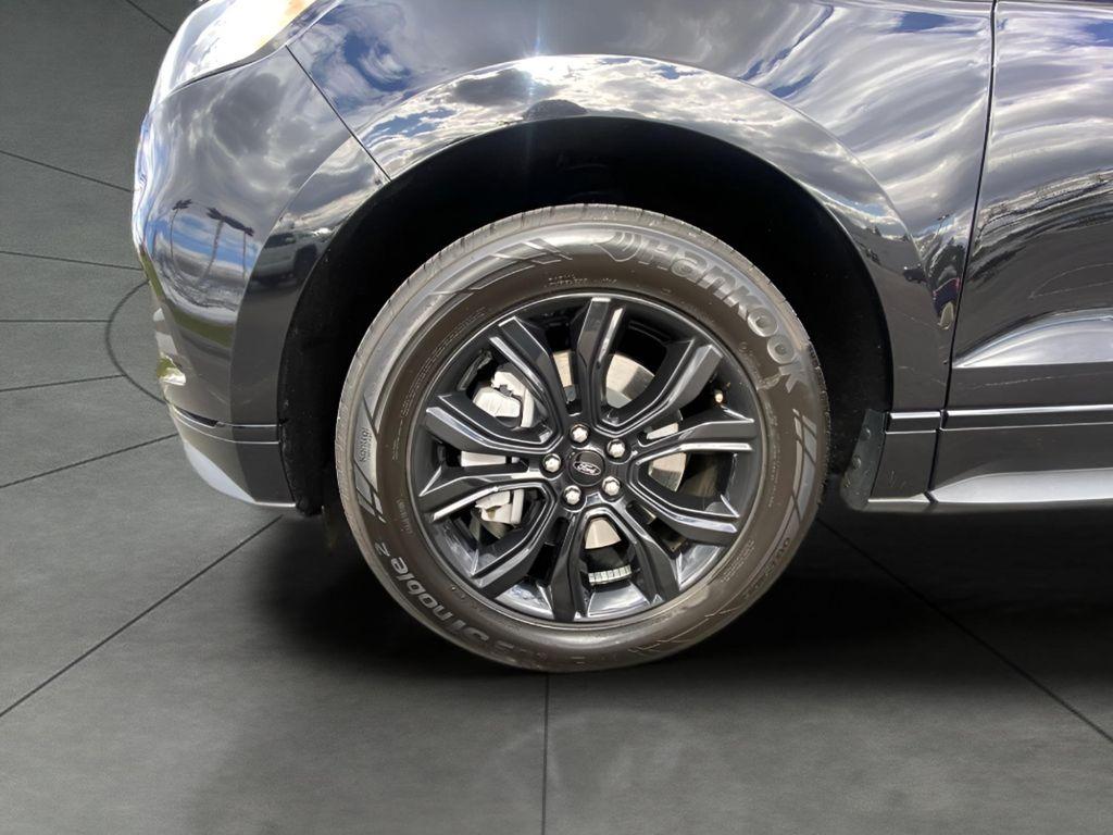 used 2023 Ford Edge car, priced at $24,377