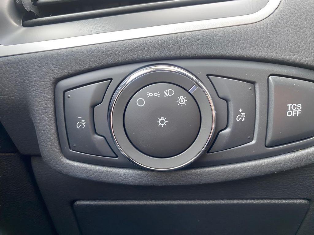 used 2023 Ford Edge car, priced at $24,377