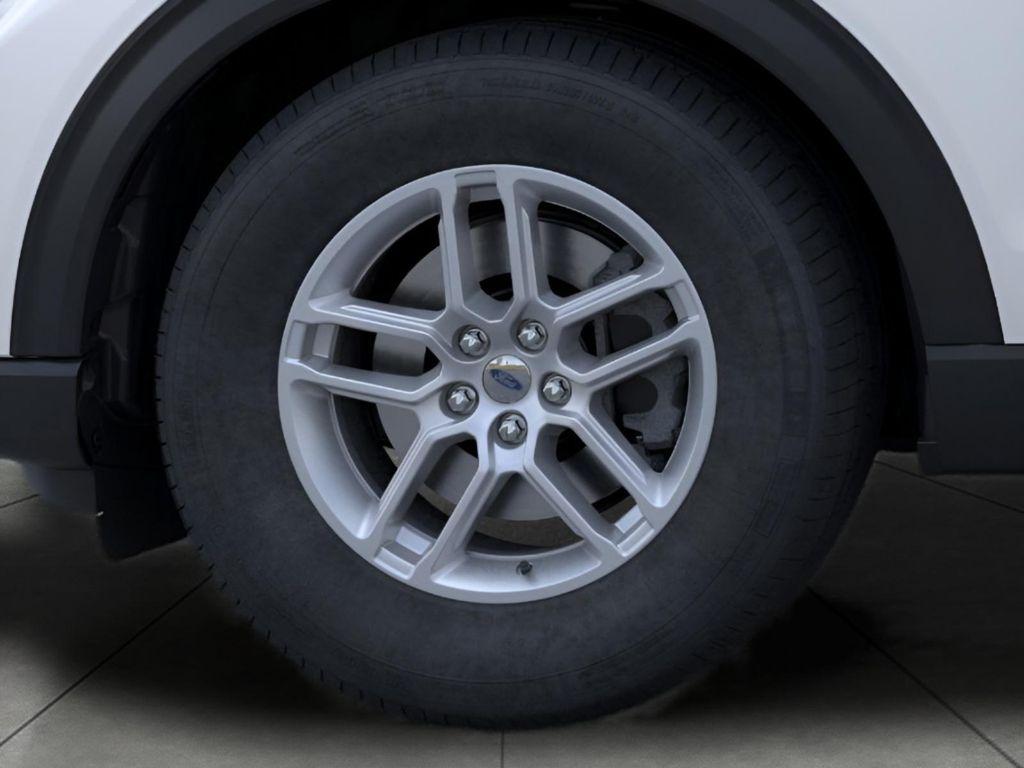 new 2026 Ford Explorer car, priced at $45,675