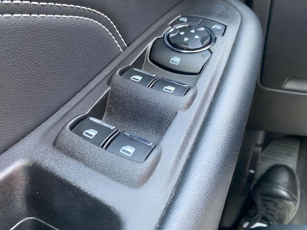 used 2024 Ford Edge car, priced at $29,329