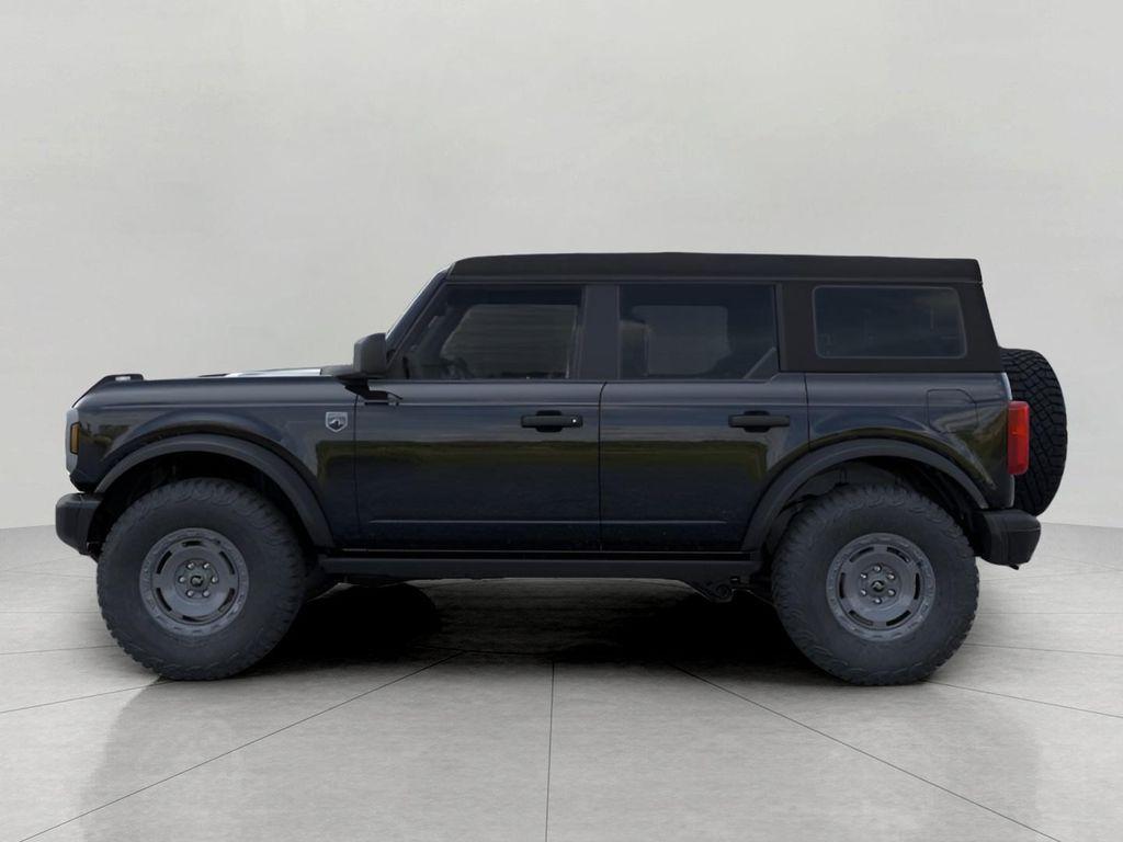 new 2025 Ford Bronco car, priced at $51,226