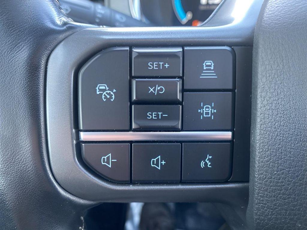 used 2021 Ford F-150 car, priced at $25,000