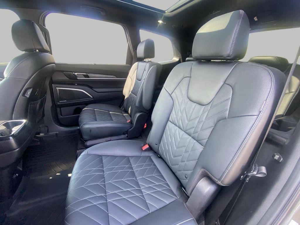 used 2024 Kia Telluride car, priced at $41,048