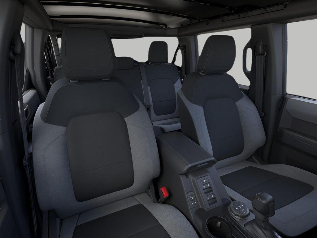 new 2025 Ford Bronco car, priced at $40,918