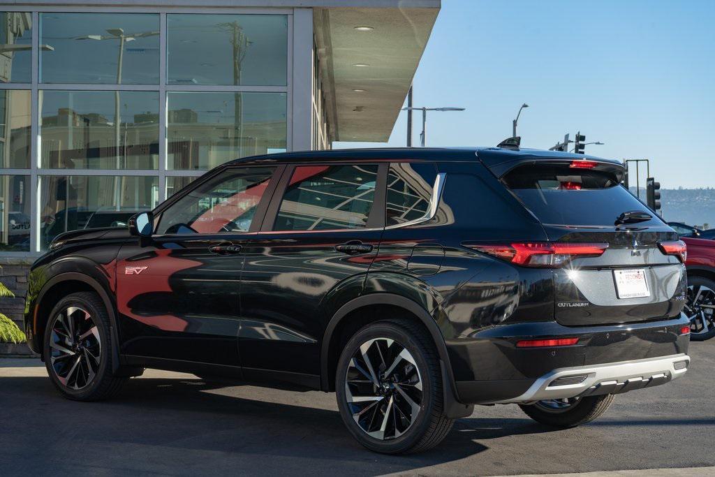 new 2025 Mitsubishi Outlander PHEV car, priced at $48,110