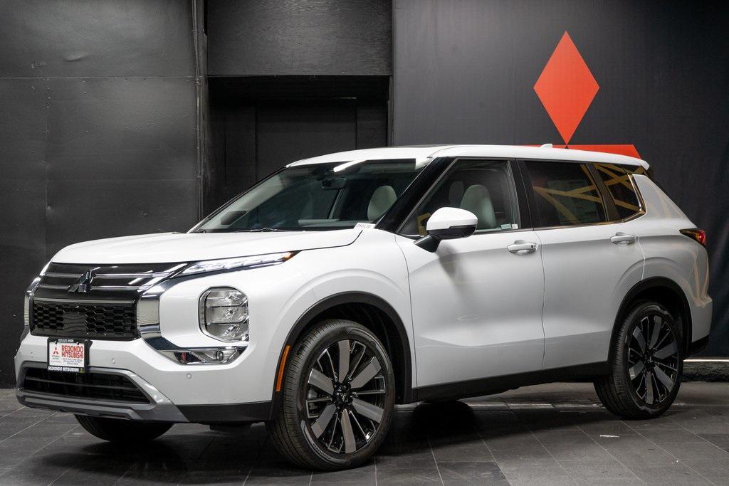 new 2026 Mitsubishi Outlander car, priced at $39,900