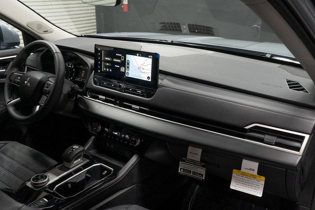 new 2026 Mitsubishi Outlander car, priced at $37,775