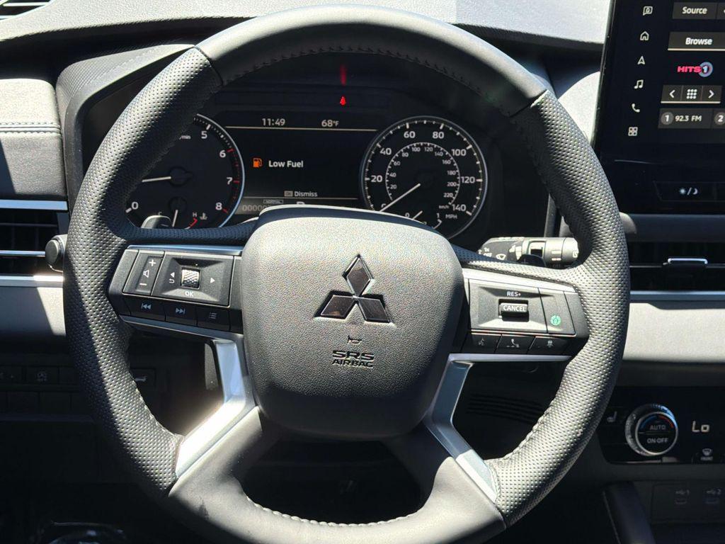 new 2026 Mitsubishi Outlander car