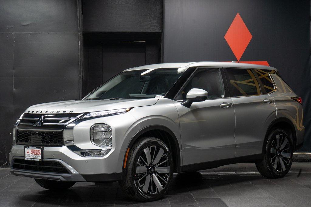 new 2026 Mitsubishi Outlander car, priced at $40,580