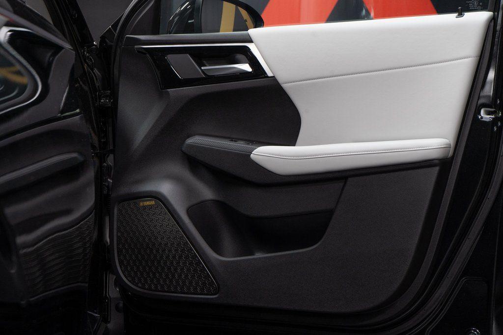 new 2026 Mitsubishi Outlander car, priced at $33,975