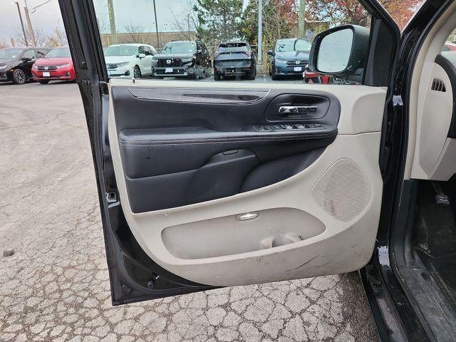 used 2013 Chrysler Town & Country car, priced at $2,867