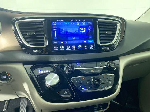 used 2017 Chrysler Pacifica car, priced at $8,918