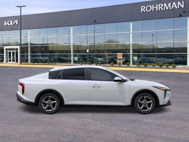 new 2026 Kia K4 car, priced at $25,030