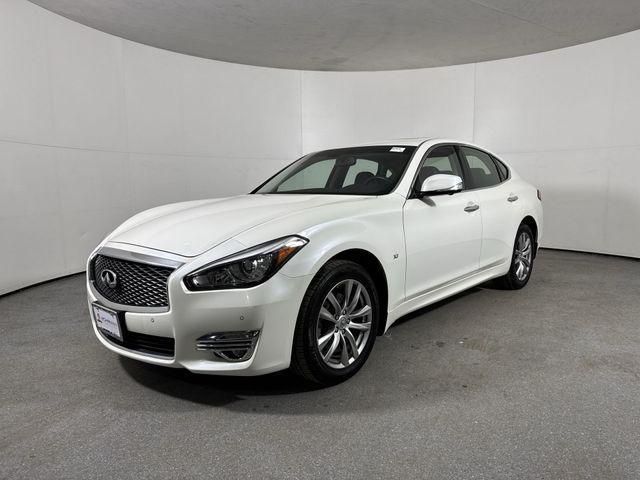 used 2018 INFINITI Q70 car, priced at $15,850