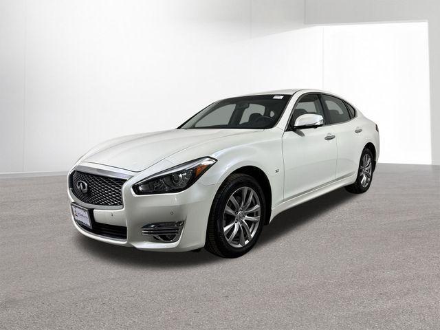 used 2018 INFINITI Q70 car, priced at $17,495