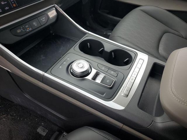 new 2026 Kia Carnival Hybrid car, priced at $43,480