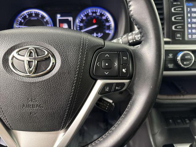 used 2018 Toyota Highlander car, priced at $22,298