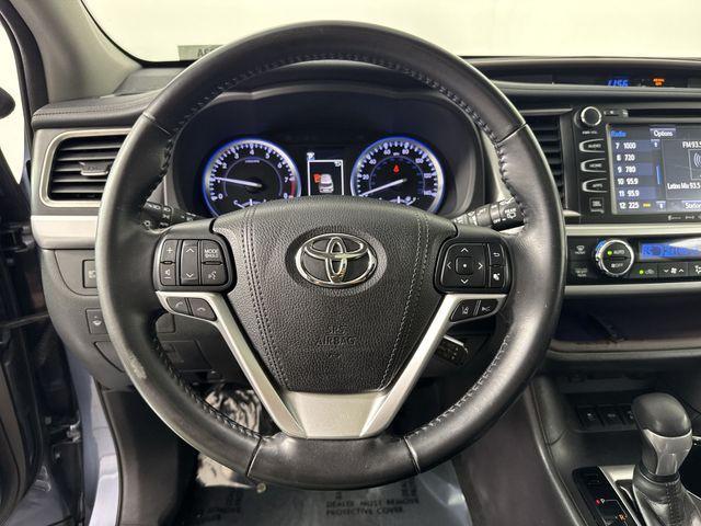 used 2018 Toyota Highlander car, priced at $22,298