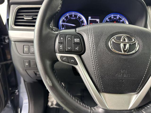 used 2018 Toyota Highlander car, priced at $22,298