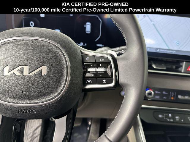 used 2025 Kia Carnival Hybrid car, priced at $44,491