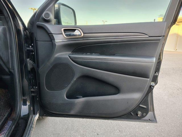 used 2015 Jeep Grand Cherokee car, priced at $12,388