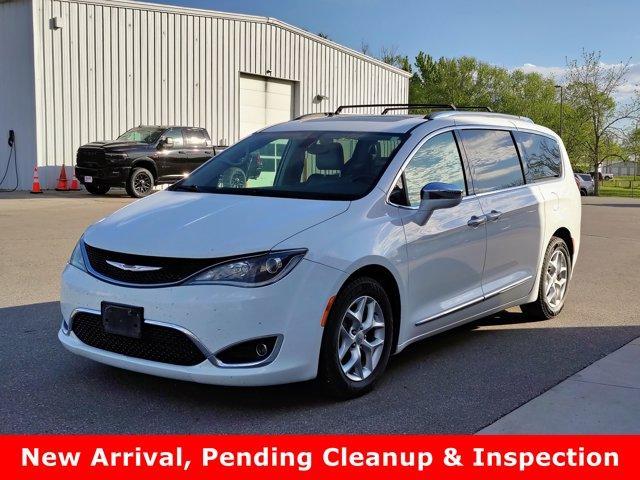used 2020 Chrysler Pacifica car, priced at $14,988