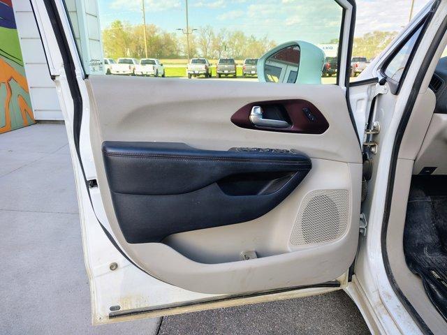 used 2020 Chrysler Pacifica car, priced at $14,988