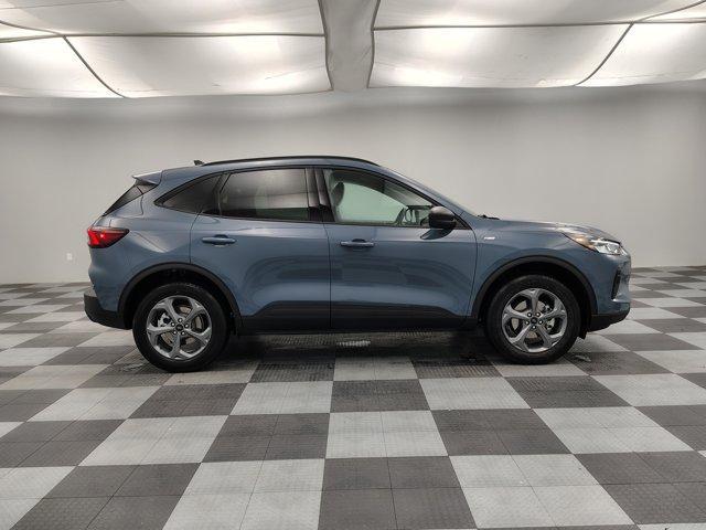 new 2025 Ford Escape car, priced at $27,517