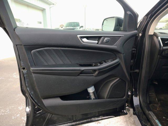used 2015 Ford Edge car, priced at $12,000