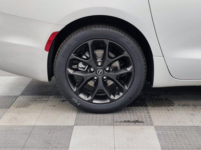 new 2026 Chrysler Pacifica car, priced at $38,590