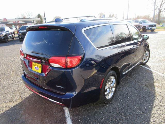 used 2018 Chrysler Pacifica car, priced at $13,900